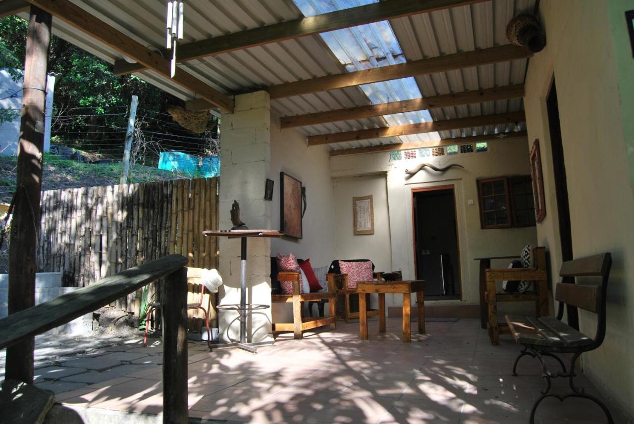 Ikaya Accommodation Psj Port Saint John's Ruang foto