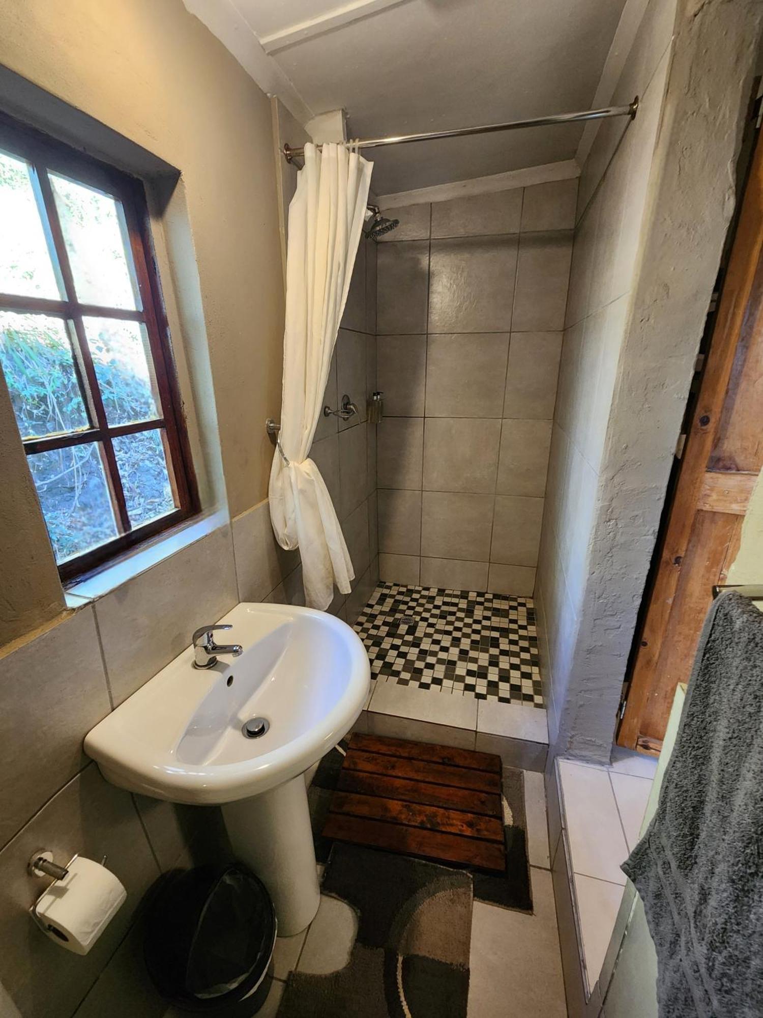 Ikaya Accommodation Psj Port Saint John's Bagian luar foto