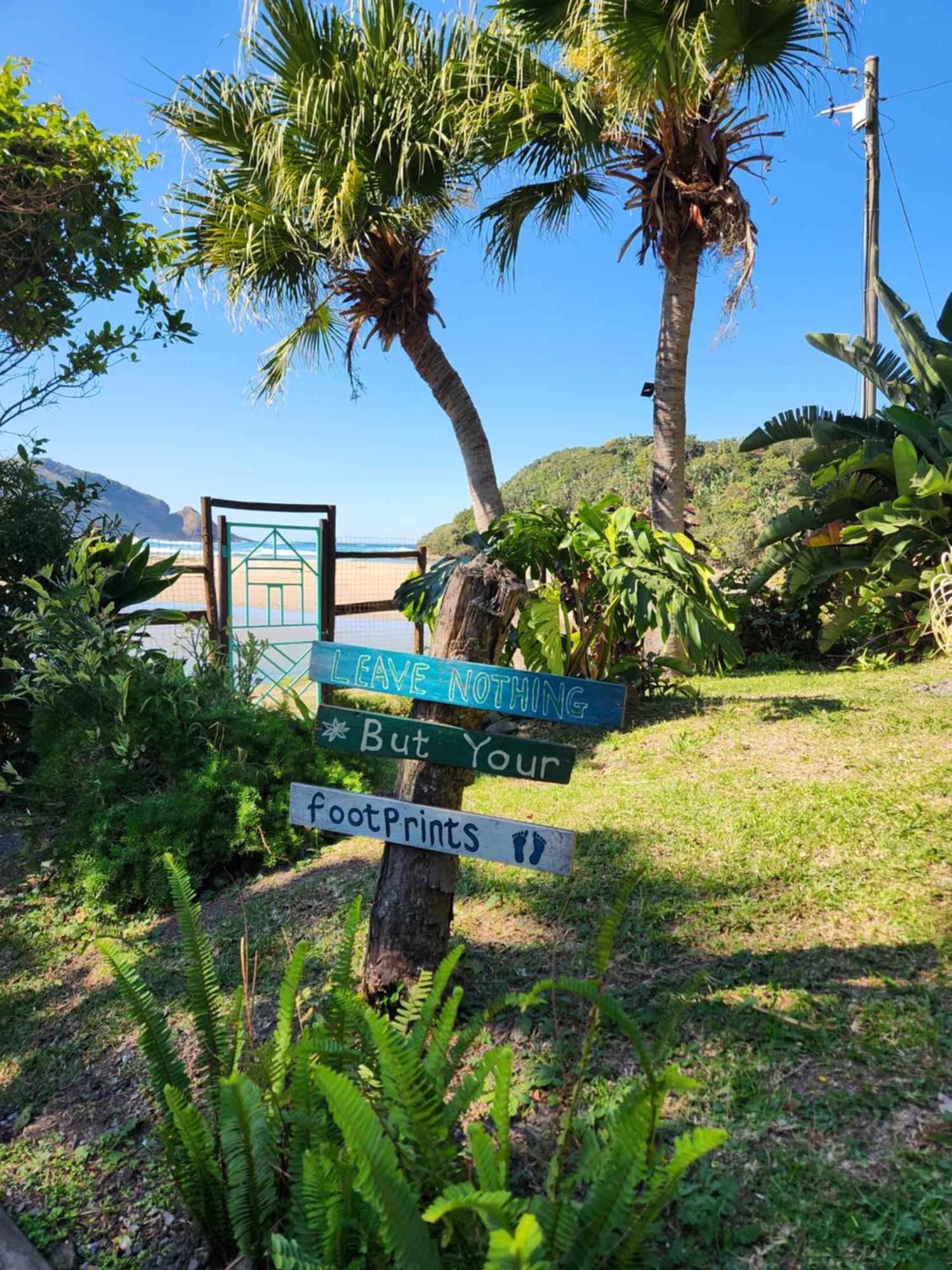 Ikaya Accommodation Psj Port Saint John's Bagian luar foto